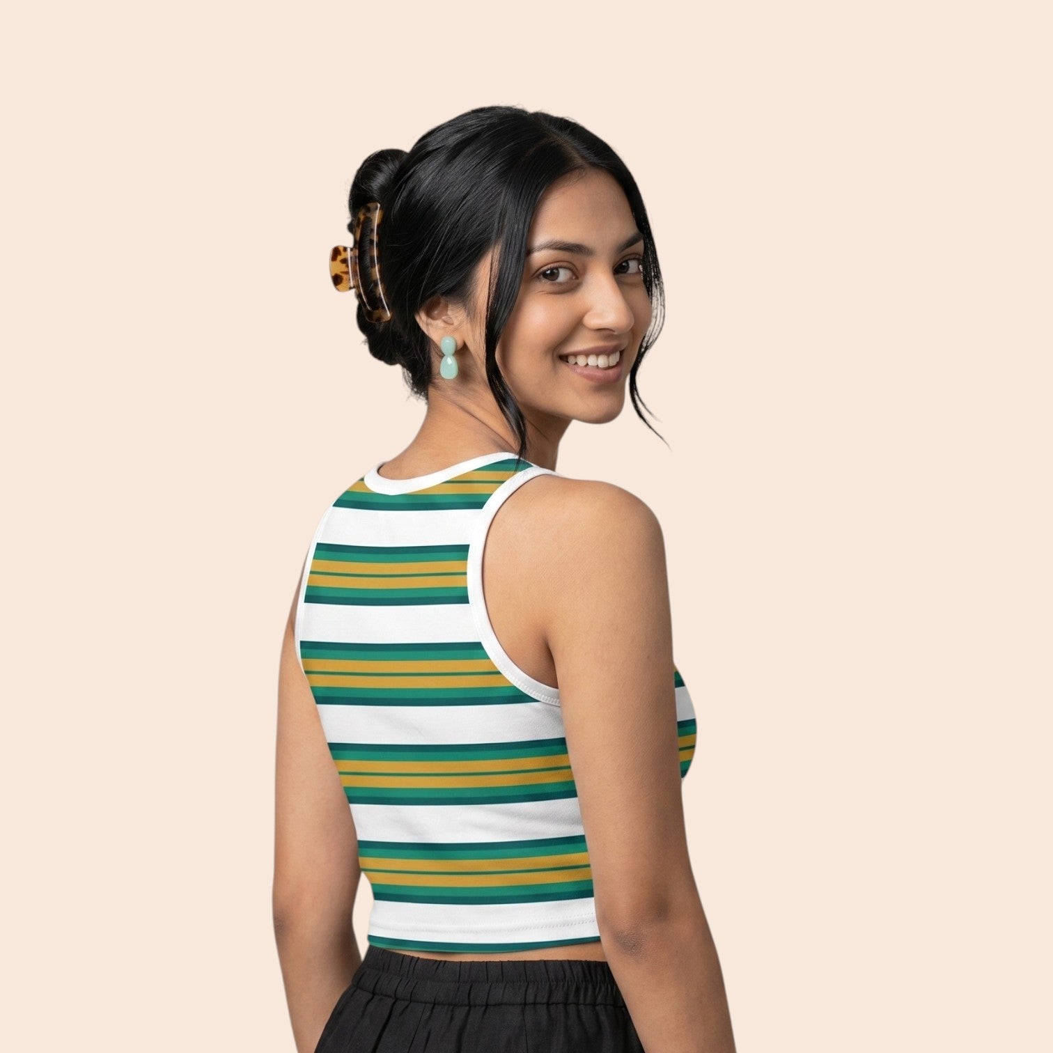 Cassie's NYE Sweetheart Crop